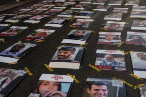 Βίντεο με τους έξι νεκρούς ομήρους έδωσε στη δημοσιότητα η Χαμάς – Τα τελευταία τους λόγια