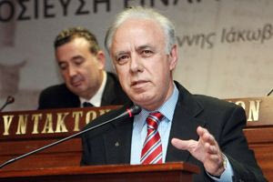 Θλίψη στη δημοσιογραφία: Έφυγε από τη ζωή ο Παύλος Γερακάρης