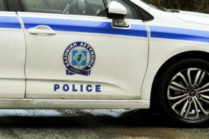 Σέρρες: Χειροπέδες σε 17χρονο μπουκαδόρο – Λήστεψε και σχολείο