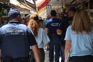 Νέο «σαφάρι» ελέγχων από τη Δημοτική Αστυνομία στους κοινόχρηστους χώρους της πόλης