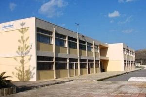 Λύση από Πιερρακάκη με παρέμβαση Δημάρχου για το Λύκειο του Μοχού