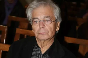 ΚΚΕ: Αποχαιρετούμε με θλίψη τον Γιάννη Μόρτζο, έναν από τους στυλοβάτες του νεοελληνικού θεάτρου