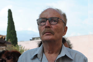 Ντίνος Καρύδης: Σήμερα το «τελευταίο αντίο» στον σπουδαίο ηθοποιό