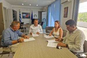 Υπογραφή σύμβασης για αποκατάσταση του ασφαλτοστρωμένου οδικού δικτύου της Δ.Ε. Επισκοπής λόγω θεομηνίας