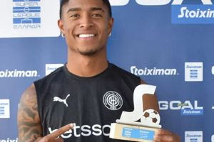 Παρέλαβε το βραβείο για το Best Goal της 4ης αγωνιστικής ο Εντι Σαλσέδο