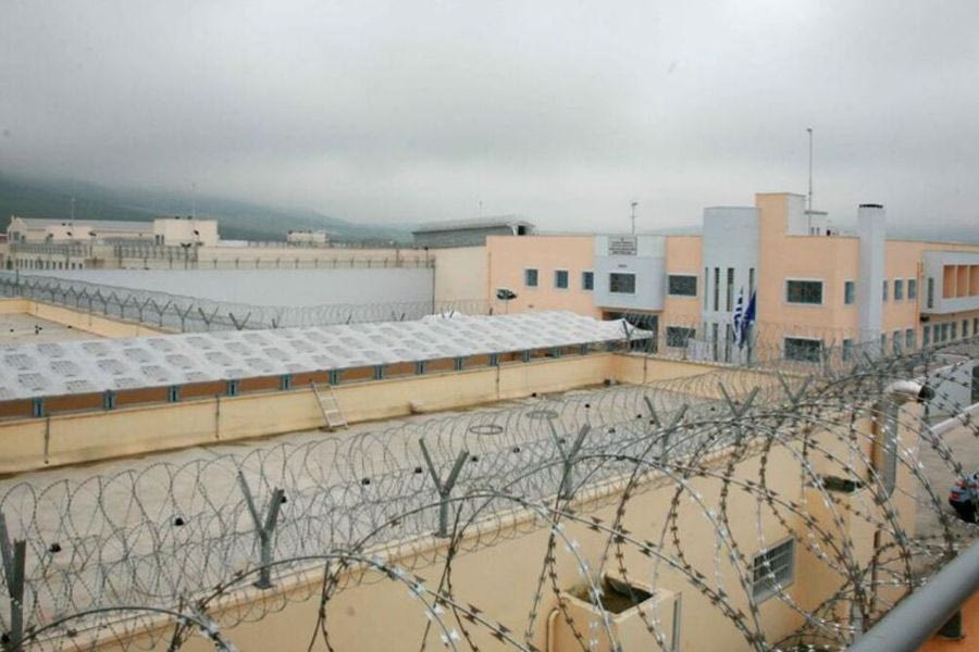 Εξαρθρώθηκε εγκληματική οργάνωση που διακινούσε ναρκωτικά στις φυλακές Χανίων