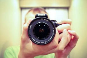 Πάτρα: Επίκουρος καθηγητής Πανεπιστημίου φέρεται να φωτογράφιζε ανήλικη