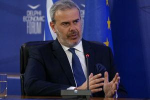 Από τον ΕΟΤ στην Περιφέρεια Αττικής ο Φραγκάκης