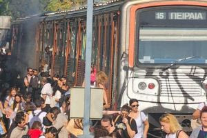 ΣΤΑΣΥ: Τι λέει για την φωτιά στον Ηλεκτρικό