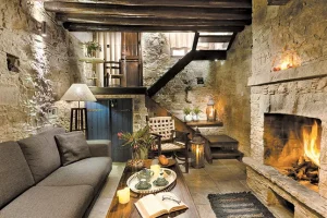 Ο τουρισμός ως λύση για  την αξιοποίηση του αξιόλογου κτηριακού αποθέματος της πόλης