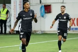 Παρουσιάστηκαν και παραδόθηκαν οι μελέτες για την αποκατάσταση του ιστορικού σχολείου στο Θραψανό