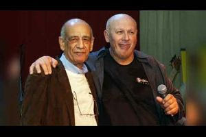 Μητροπάνος-Λάκης Παπαδόπουλος