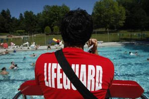 Ρόδος: Ένοχοι πέντε κατηγορούμενοι για τον πνιγμό δύο νεαρών Γαλλίδων σε πισίνα ξενοδοχείου