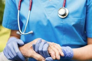 “Γιατί δεν κατανεμήθηκε ούτε μια θέση νοσηλευτή στα νοσοκομεία του νομού Λασιθίου;”