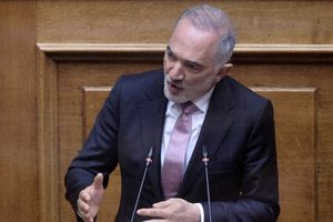 Διαγράφεται και από τη ΝΔ ο Μάριος Σαλμάς