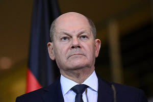 Ολαφ Σόλτς για δασμούς Τραμπ: Ολόκληρη η παγκόσμια οικονομία θα υποφέρει