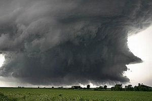 ΗΠΑ: Εκκενώνεται μεγάλο μέρος της Φλόριντας, ενόψει του ισχυρού τυφώνα «Χέλεν»