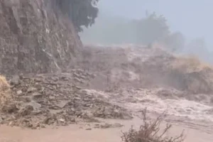 Ροδόπη: Πλημμύρισαν δρόμοι και έγιναν κατολισθήσεις από την καταρρακτώδη βροχή