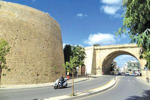 Γιατί καθυστερούν τα έργα στη Χανιόπορτα;