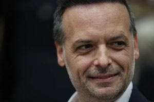 X. Δούκας: «Στέλνω sms από το ίδιο μητρώο που στέλνουν και οι συνυποψήφιοί μου»