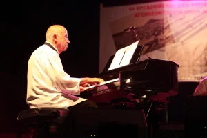 Πέθανε ο σπουδαίος συνθέτης Μίμης Πλέσσας – Στις 12 Οκτωβρίου θα γιόρταζε τα 100ά του γενέθλια