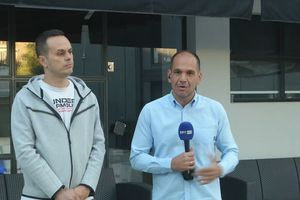 Αυτόπτης μάρτυρας ξυλοδαρμού 14χρονης: Το παιδί χτυπήθηκε με κινήσεις που έδειχναν εμπειρία – Τι είπε για τον ενήλικο με το τατουάζ