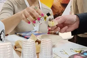 Βασιλιάς Κάρoλος: Διακόπτει τις χημειοθεραπείες του για 11 μέρες