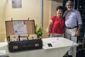 Ηράκλειο: Η οικογένεια που στέλνει βιβλία από το Καστελόριζο μέχρι και τα νησιά Φίτζι