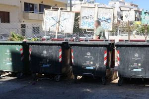 Ηράκλειο: Ομαλοποιείται σταδιακά η κατάσταση με τα απορρίμματα