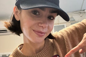 Η «Emily in Paris» στηρίζει δημόσια την Κάμαλα Χάρις