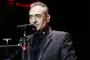 Νότης Σφακιανάκης: Δύσκολες ώρες για τον τραγουδιστή – «Κάθε μέρα ευχόμαστε για το καλύτερο»