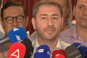 Εκλογές ΠΑΣΟΚ – Ανδρουλάκης: Ζητώ την εμπιστοσύνη σας για μια μεγάλη, προοδευτική δημοκρατική παράταξη