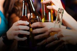 Ακόμη και η μικρή κατανάλωση αλκοόλ αυξάνει τον κίνδυνο άνοιας