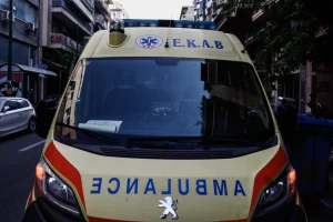 Αγρίνιο: Αιματηρή συμπλοκή νεαρών – Τραυματίστηκε σοβαρά ένας 20χρονος