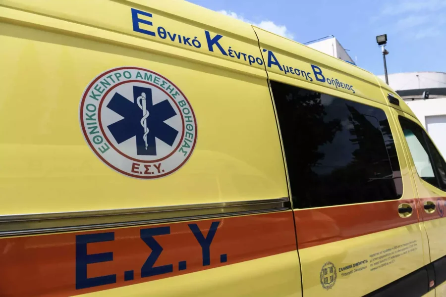 Εργατικό ατύχημα: 32χρονος εγκλωβίστηκε ανάμεσα σε κλαρκ και φορτηγό