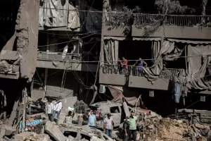 Μέση Ανατολή: Στο χείλος του πολέμου – Drones της Χεζμπολάχ στο Ισραήλ, βομβαρδισμοί στον Λίβανο