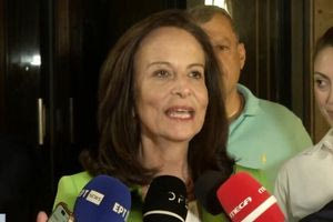 Α. Διαμαντοπούλου: Είμαι εδώ – Την επόμενη ημέρα θα είμαστε ενωμένοι