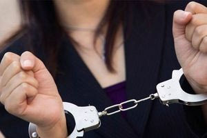 Aθήνα: Οικιακή βοηθός έκλεψε 24.000 από οικία όπου εργαζόταν