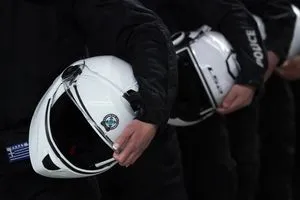 «Γέφυρα ζωής» για 32χρονη έγκυο στον Εύοσμο – Έπεσε θύμα ληστείας στη μέση του δρόμου