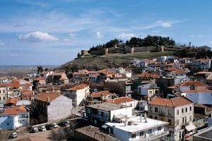 Επιδότηση 10.000 ευρώ & στεγαστικά δάνεια για μετεγκατάσταση στον Έβρο