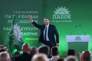 Νίκος Ανδρουλάκης: «Δεσμεύομαι ότι θα γίνει πράσινη η μισή Ελλάδα στις επόμενες εθνικές εκλογές»