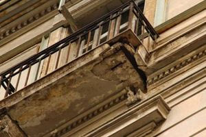 Αλήθεια, τι άλλο θα πέσει στο κεφάλι μας;