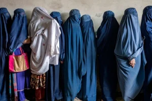 Ε.Ε: Άσυλο στην Ευρώπη μπορεί να ζητήσει οποιαδήποτε γυναίκα από το Αφγανιστάν