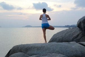 Το τεστ του… φλαμίνγκο που δείχνει πολλά για τη βιολογική μας ηλικία