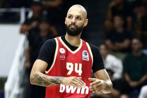 Ευρωλίγκα: Οι αρχηγοί των ομάδων επέλεξαν τον Φουρνιέ ως την πιο εντυπωσιακή μεταγραφή