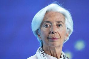 Η ΕΚΤ μειώνει για τρίτη φορά τα επιτόκια – Η πρώτη συνεχόμενη μείωση εδώ και 13 χρόνια