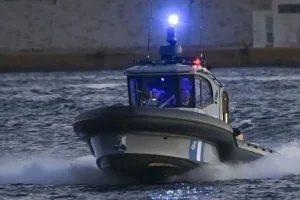 Ναυάγιο με μετανάστες στη Σάμο: Σώοι εντοπίστηκαν οι 37 επιβαίνοντες από το Λιμενικό