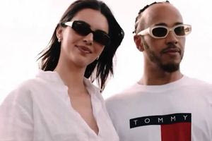 Ο Λιούις Χάμιλτον κάνει ένα «καυτό γύρο» στο Μαϊάμι με την Κένταλ Τζένερ