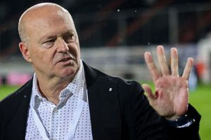 Απίστευτες δηλώσεις από τον πρώην προπονητή του ΟΦΗ, Πέπε Μελ