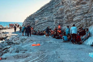 Στο Ηράκλειο οι 34 μετανάστες που διασώθηκαν στους Καλούς Λιμένες